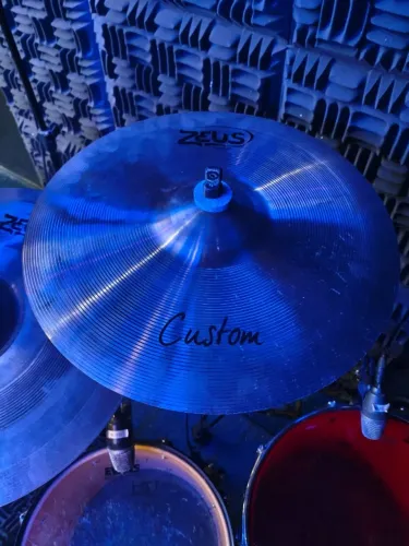 Pratos Zeus B20  (Crash 17", HiHat 14")