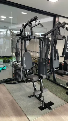 M- ESTAÇÃO DE MUSCULAÇÃO COMPLETA, COM QUALIDADE PROFISSIONAL E PREÇO DE OPORTUNIDADE!!!!!