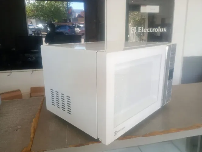 Forno Microondas Electrolux ME36B