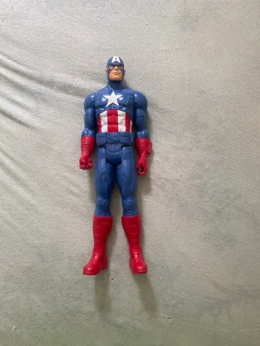 Boneco capitão América