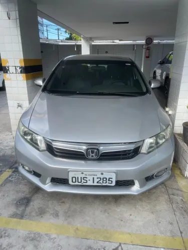 Honda Civic Sedan LXR 2.0 Flexone 16V Aut. 4P 2014