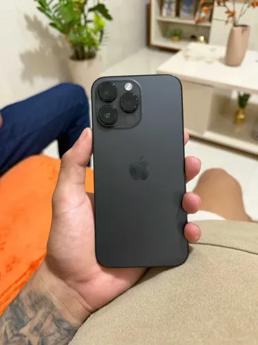 Vende iPhone 14 Pro Max