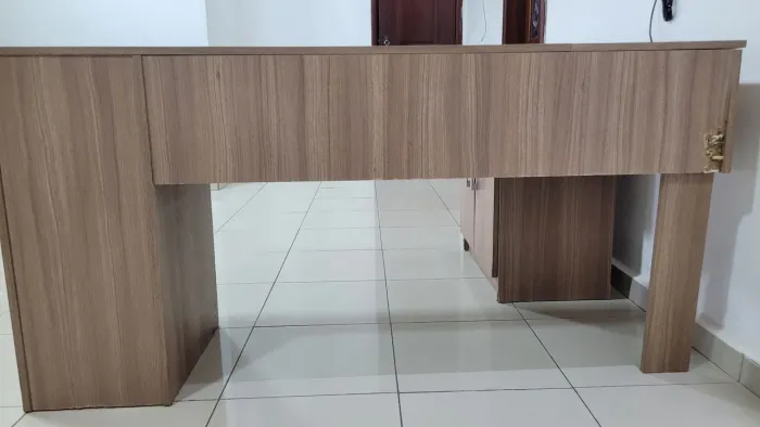 Mesa de recepção em L para doação (retirar)