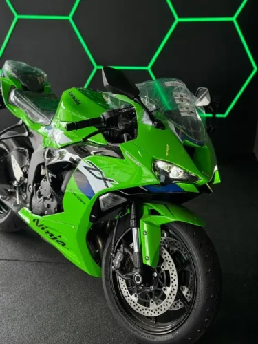 KAWASAKI ZX-6R VERDE 2026