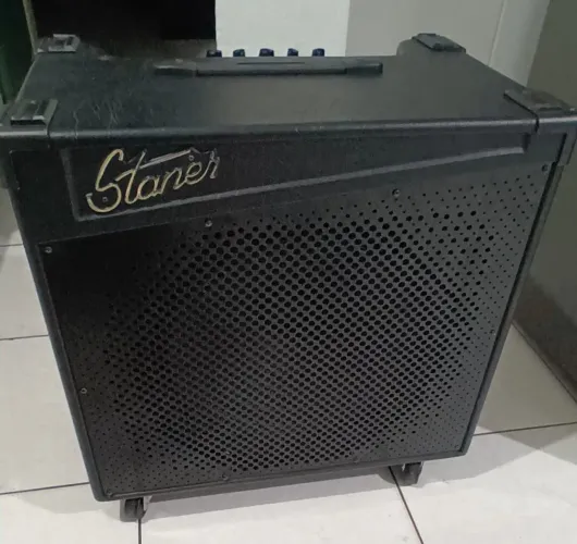 Amplificador Staner Shout 215b 140w