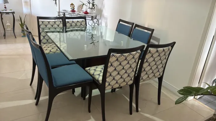 Mesa de jantar 8 lugares