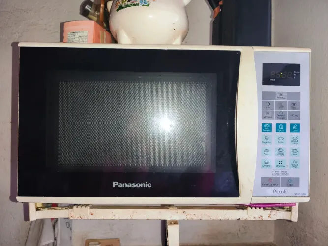 Microondas Panasonic Piccolo