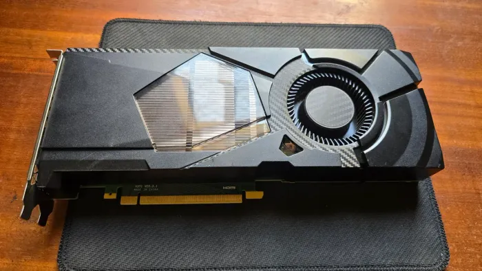 RTX 2080 Ti 11GB - COM DEFEITO