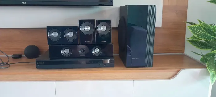 Blu ray samsung Hdt5550k