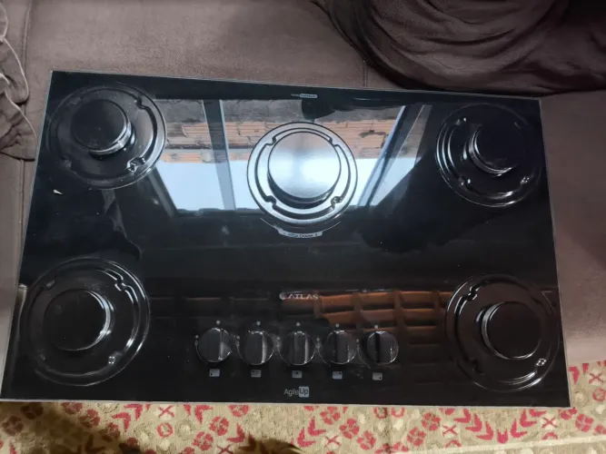 Vende-se fogão 450 5 bocas novo nunca usei motivo da venda porque comprei outro