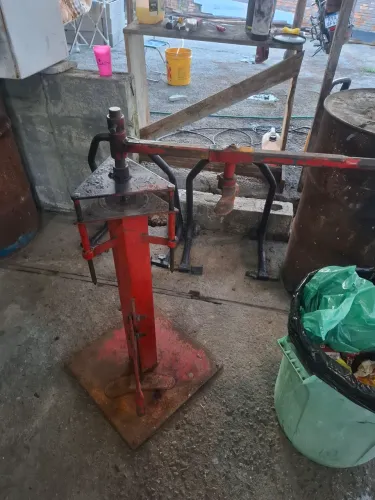 Maquina de trocar Pneu manual