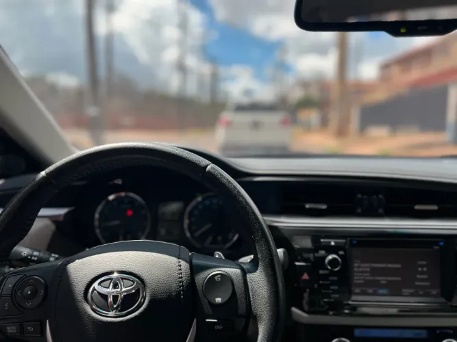 Toyota Corolla XEI 2.0 Flex 16V Aut. 2016