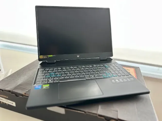 Acer Predator Helios 16 40gn ram
