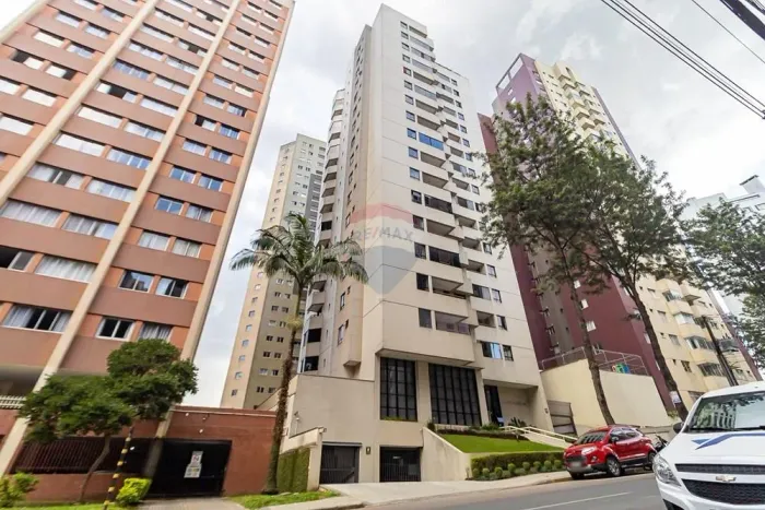 Apartamento para locação com 89m², Edifício Guarujá, com 3 quartos, sendo 1 suíte, e 1 vag