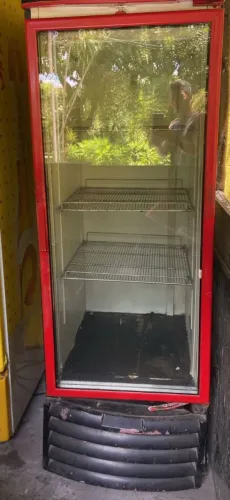 Refrigerador Comercial porta de vidro 450Litros