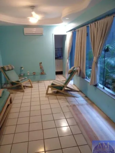 Sala/Casa Comercial à Venda em Casa Forte
