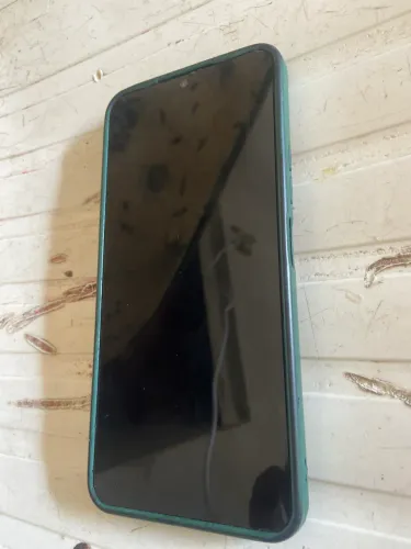Celular usado excelentes condições