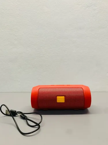 Caixa de Som Bluetooth Livstar com Carregador