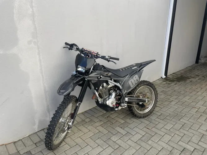Honda CRF 250F 2020 - Muito conservada