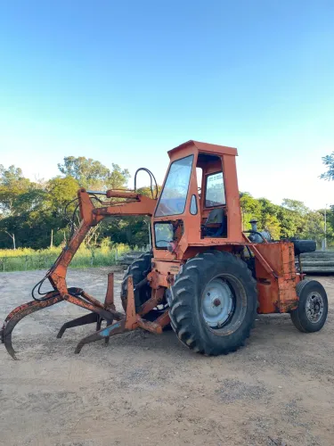 Carregadeira CBT 2105