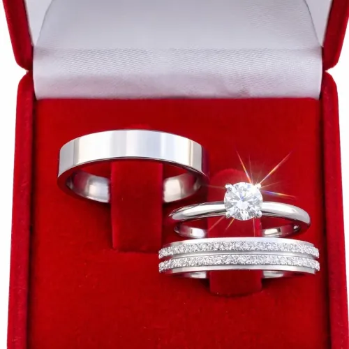 Par de Aliança de Namoro Anatômica Reta 4mm Diamantada 4mm + Solitária Prateado
