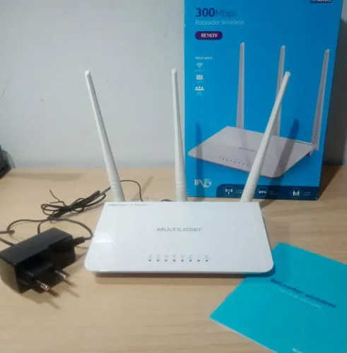 Roteador Wireless Multilaser 300Mbps - Semi novo