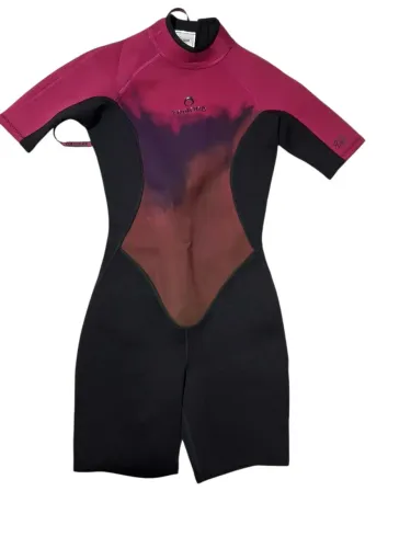 Roupa surf neoprene Decathlon