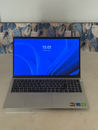 NOTEBOOK DELL INSPIRON 15 - i7 13th, 16gb RAM, 1tb, NVIDIA MX550 2gb
