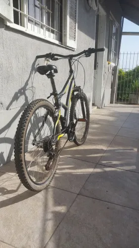 Bicicleta Caloi Max Sport Aro 24 - 21 Marchas - Bom Estado