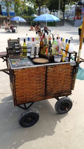 CARRINHO DE BEBIDA