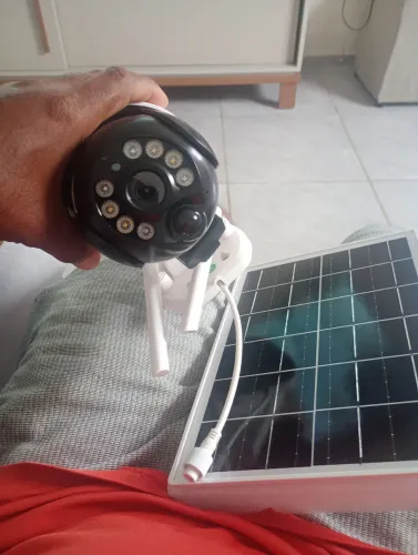 Câmera de segurança solar