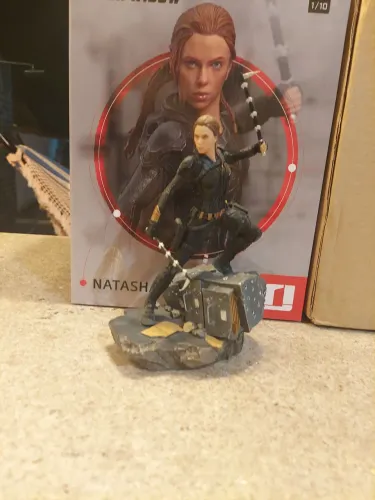 Natasha Romanoff  Black Widow Viúvanegra /10 Iron Studios