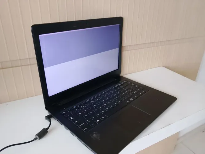 Notebook positivo/ Problema na tela
