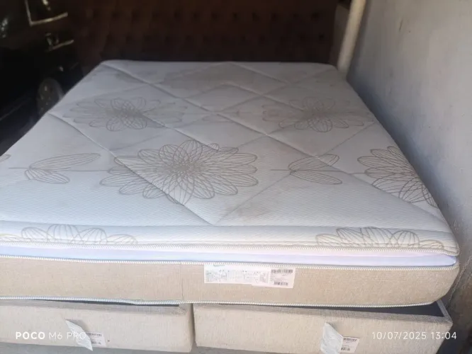 Cama king size