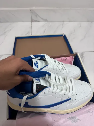 Air Jordan 1 Travis Scott low