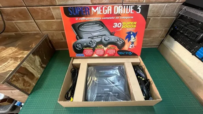 Videogame Mega Drive 3 Completo + Caixa + Berço + Jogos
