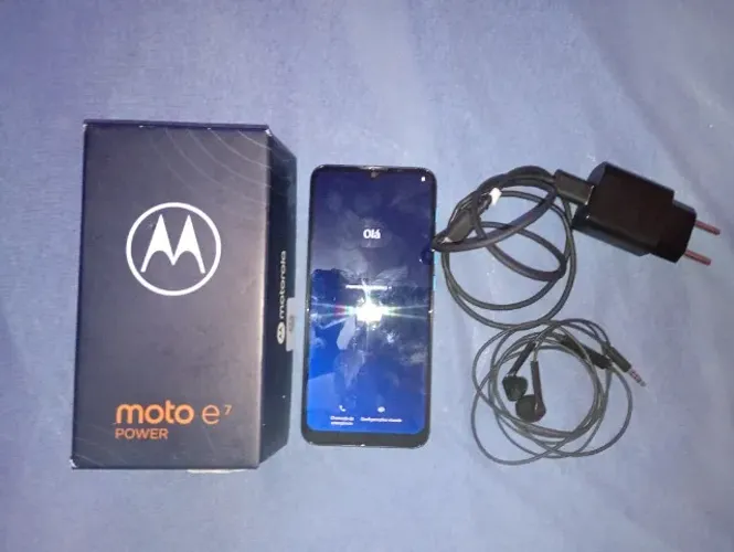 Celular Motorola E7 Power com Defeito