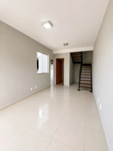 Casa de 2 quartos a venda no bairro Ponte Alta - Betim - MG