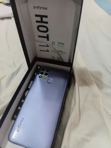 Celular infinix estragado