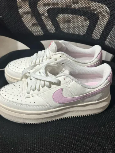 Tênis Nike