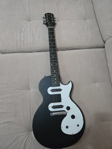 Guitarra Epiphone Les Paul SL
