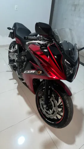 CBR 650 F 