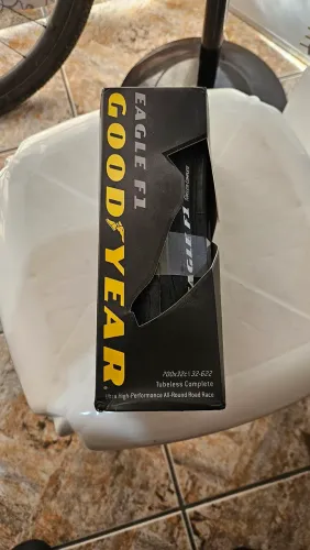 Pneu goodyear eagle F1 700x32 tubeless