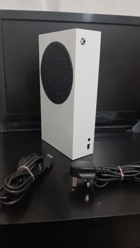 XBOX SÉRIES  S BRANCO 512GB SSD