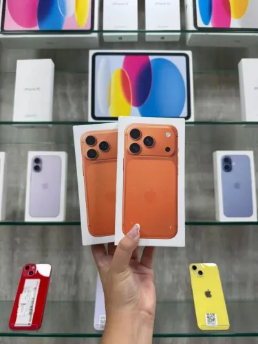 IPHONE 17 PRO MAX LACRADO