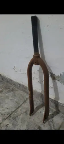 Garfo de bicicleta