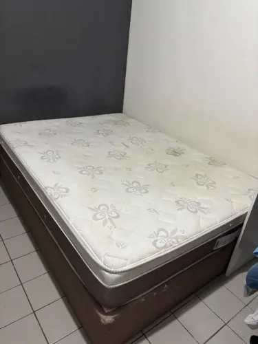 CAMA BOX COLCHAO DE MOLAS CASAL