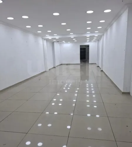 Ponto Comercial para Locação em São Paulo, Santo Amaro, 1 banheiro