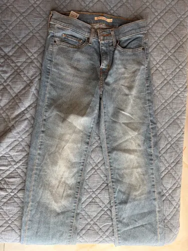 Calca jeans levis