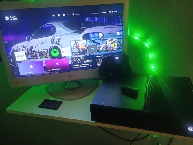 Xbox One Fat Completo + Controle | Vendo ou Troco